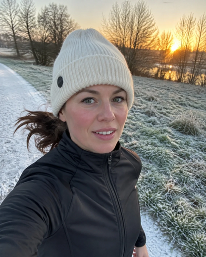 🔥Rechargeable Heated Hat – 3 Heat Settings, 360° Heating Outdoor Work, Skiing, Hiking & Cold Weather